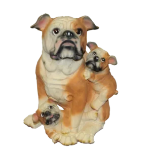 STATUT BOULEDOGUE AVEC SES CHIOTS